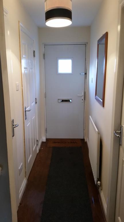 Livingston Ideal Commuter House Exterior foto